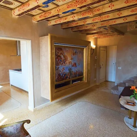 Opera Luxury فيرونا