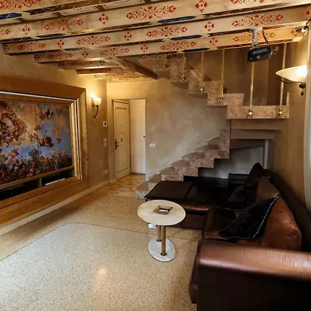 Opera Luxury Apartmán Verona
