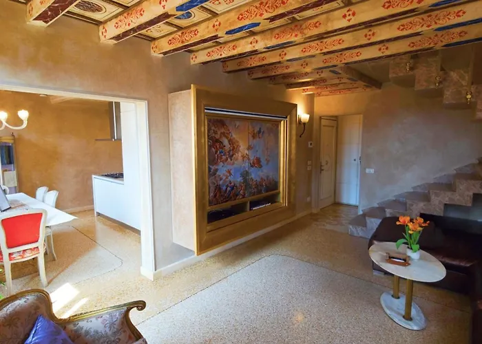 Opera Luxury فيرونا
