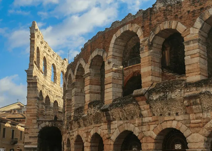 Opera Luxury * Verona